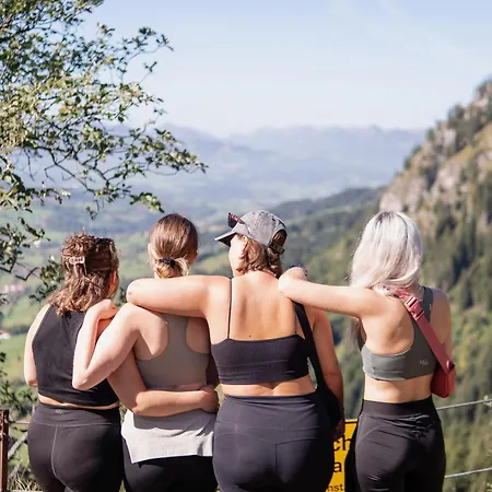 BergBuddies - Übernachtung inklusive kostenlosen Bergbahntickets und vielem mehr-2